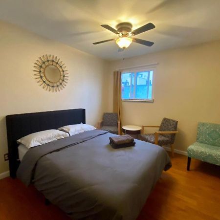 Historic Townhouse Oasis With En-Suite Bathroom ฟิลาเดลเฟีย ภายนอก รูปภาพ