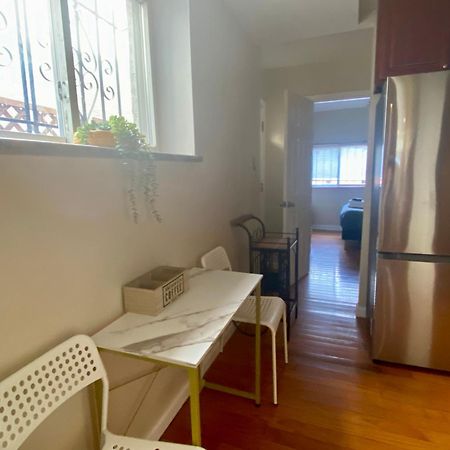 Historic Townhouse Oasis With En-Suite Bathroom ฟิลาเดลเฟีย ภายนอก รูปภาพ