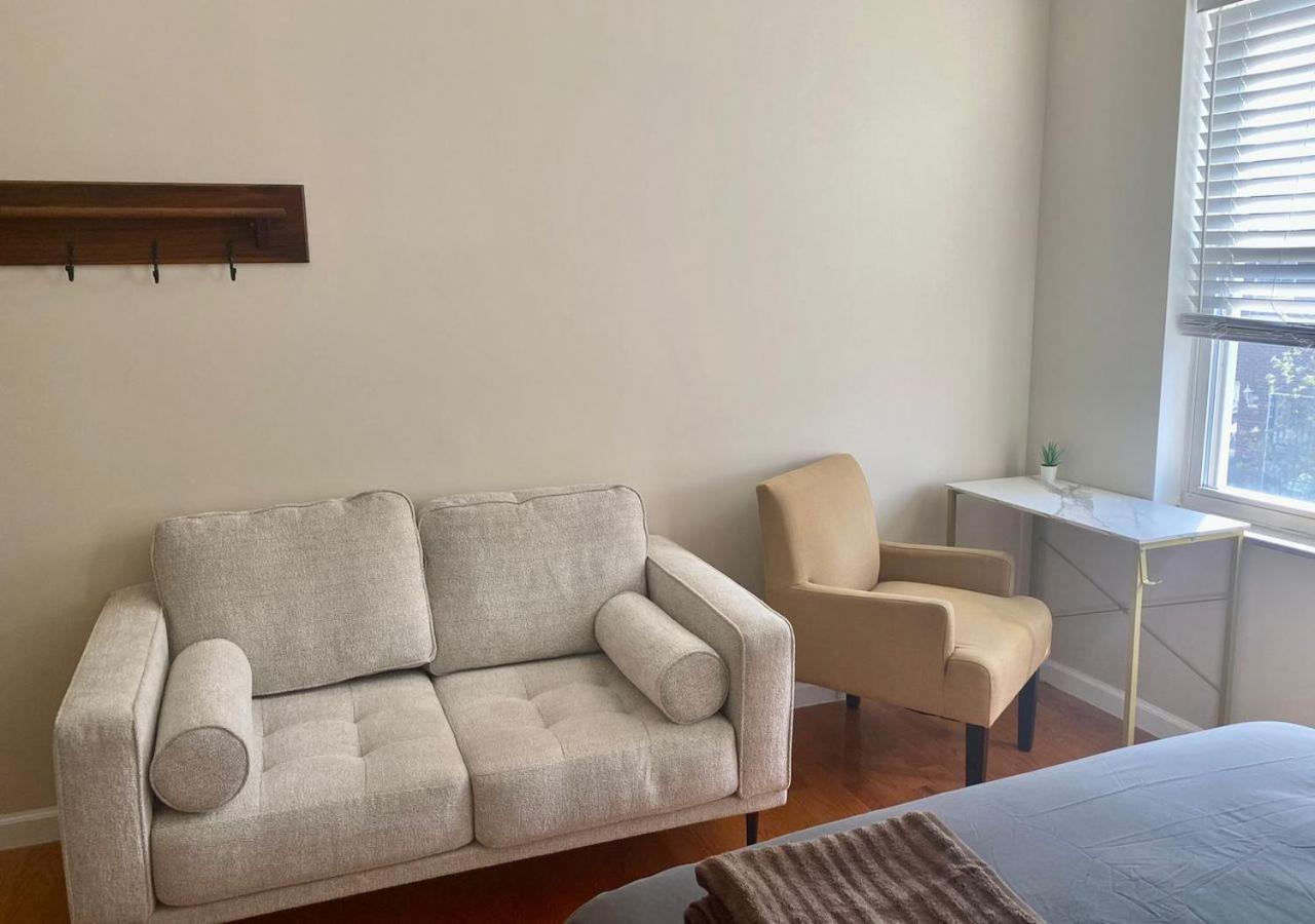Historic Townhouse Oasis With En-Suite Bathroom ฟิลาเดลเฟีย ภายนอก รูปภาพ