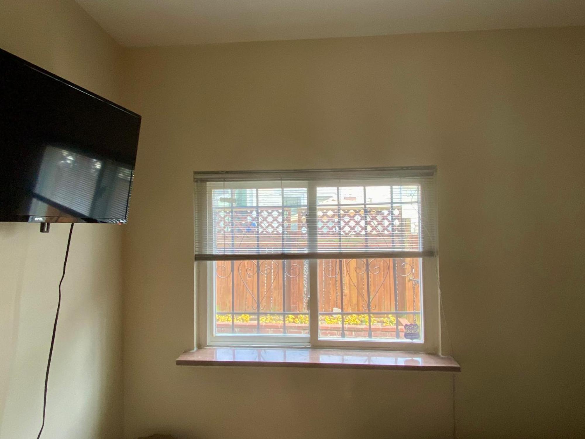 Historic Townhouse Oasis With En-Suite Bathroom ฟิลาเดลเฟีย ภายนอก รูปภาพ