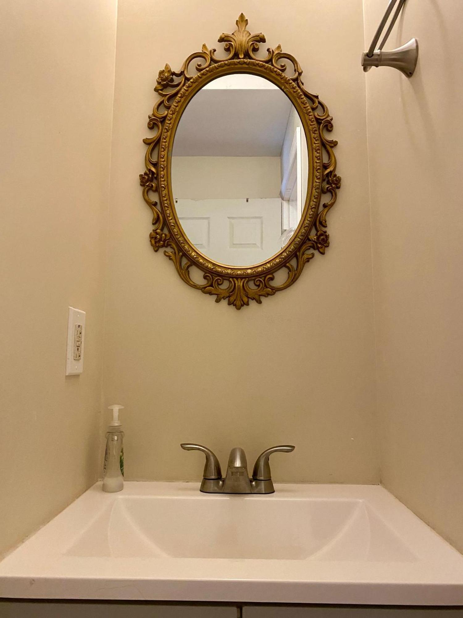 Historic Townhouse Oasis With En-Suite Bathroom ฟิลาเดลเฟีย ภายนอก รูปภาพ